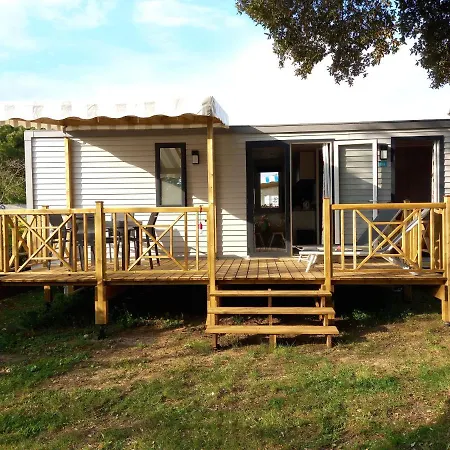 Camping Yukadi Village Le Logis Saint-Palais-sur-Mer