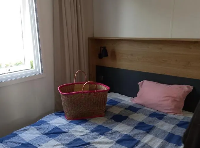 Camping Yukadi Village Le Logis * سانت باليه سور مير