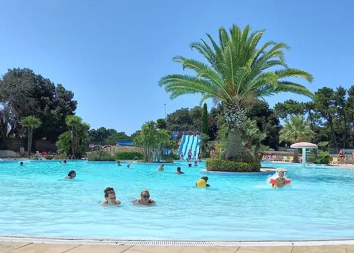 Camping Yukadi Village Le Logis *
